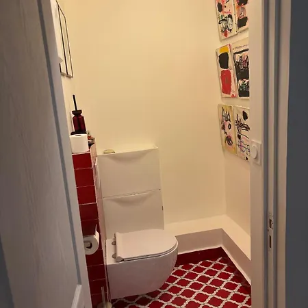 Comme Chez Soi *