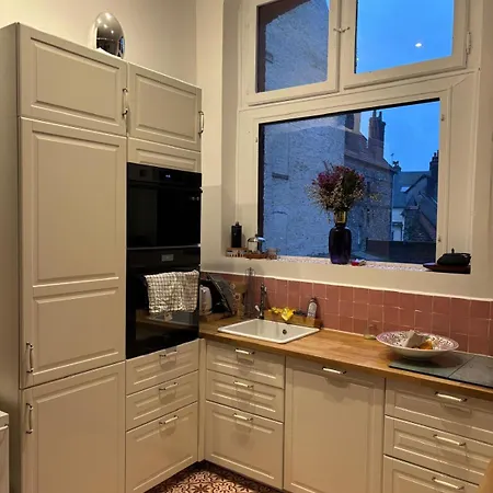 Comme Chez Soi *